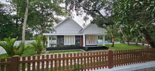 Aryad South Villa | The Outhouse Villa Private Pool Alleppey
