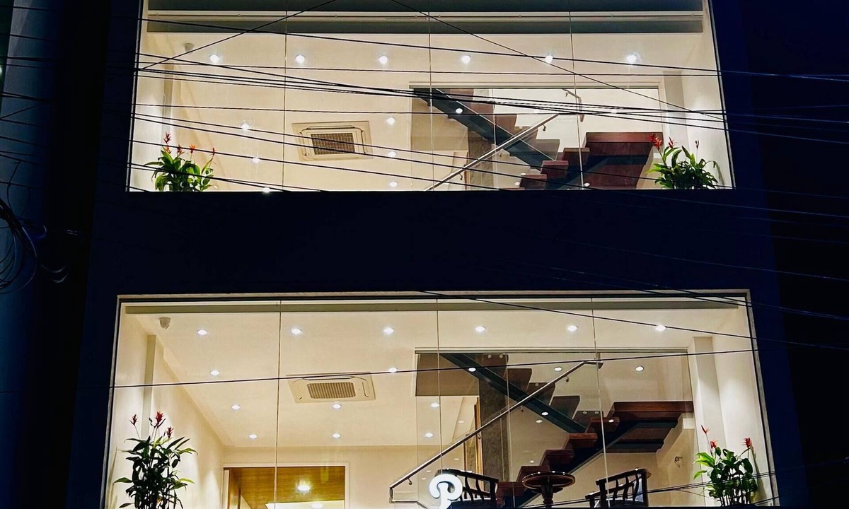Kanchipuram Hotel | THE PARADISE PLATINUM