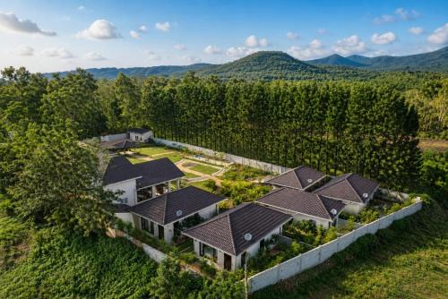 Huliyarahalli House | The Pentouz Hillside Chikmagalur