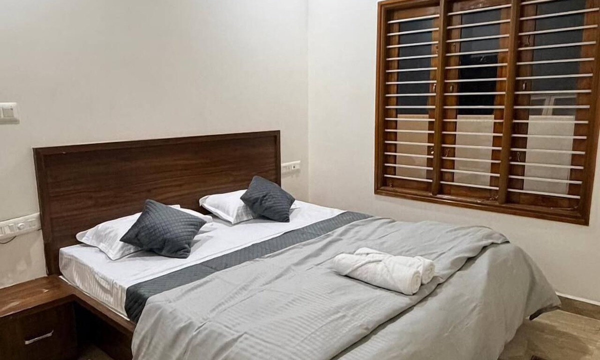Mysore Hotel | The Residence 267 Homestay