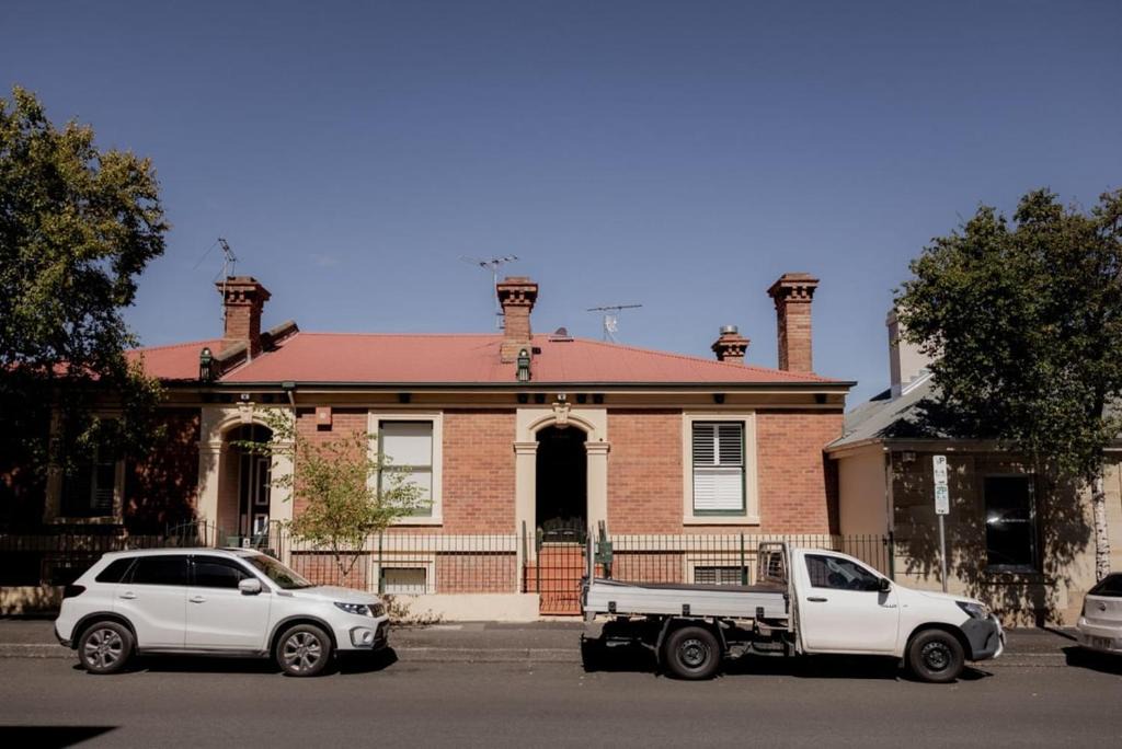 Hobart Central Business District Apartment | The Residence on Warwick