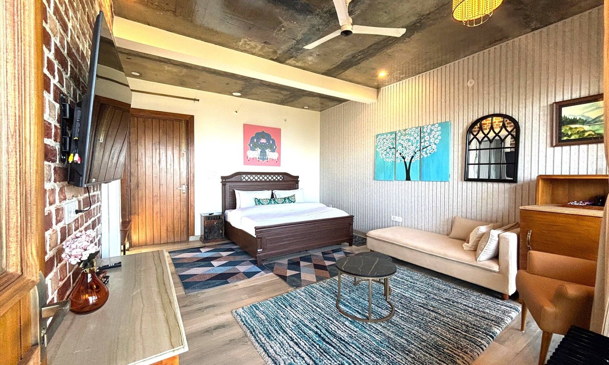 Tehri Villa | The Ridge House By Himalayan Eco Lodges