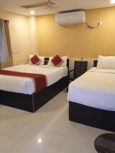 Visakhapatnam Apartment | The Royal Inn 1
