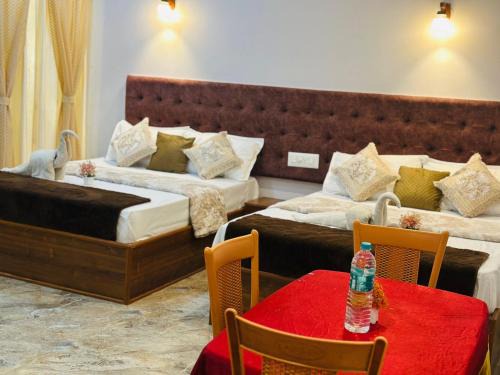 Krishnarajasagar Cabin | The Royal Palace & KGN Rooms & Restaurants