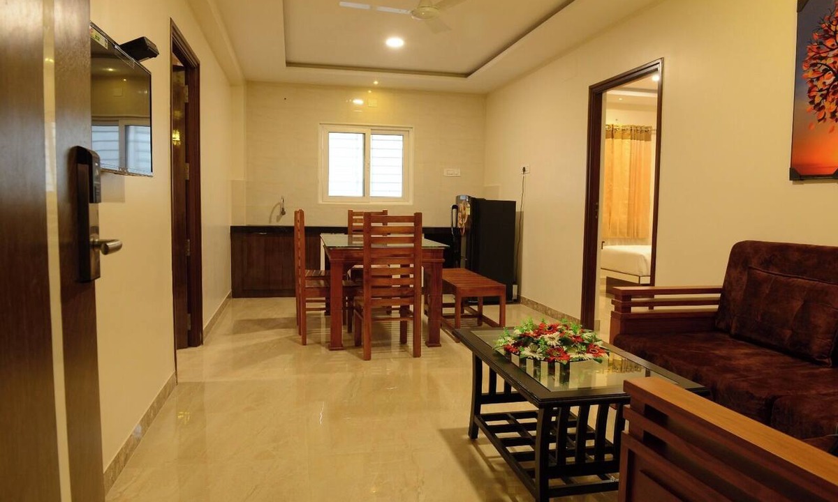 Palani Hotel | THE ROYAL PARK