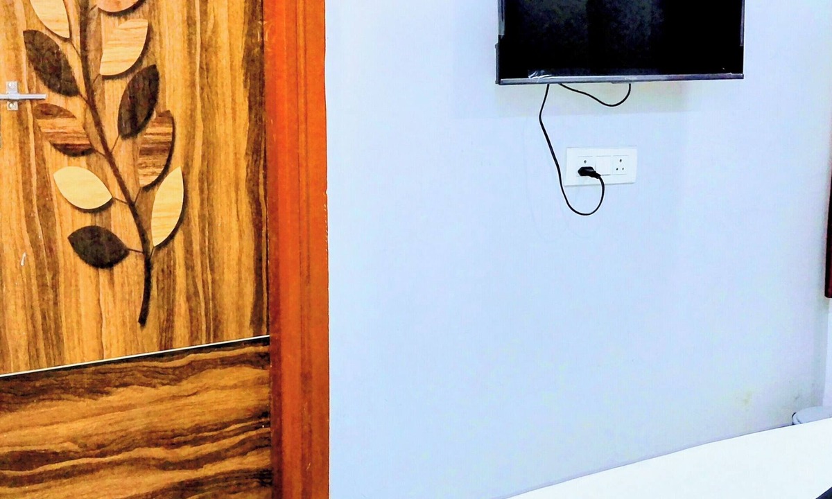 Hyderabad Hotel | THE ROYAL STAY IN