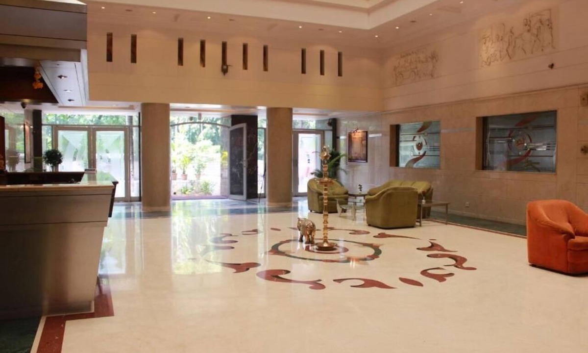 Central Pune Hotel | The Samrat Hotel Pune