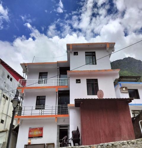 Badrinath House | The Shloka Badrinath By StayApart