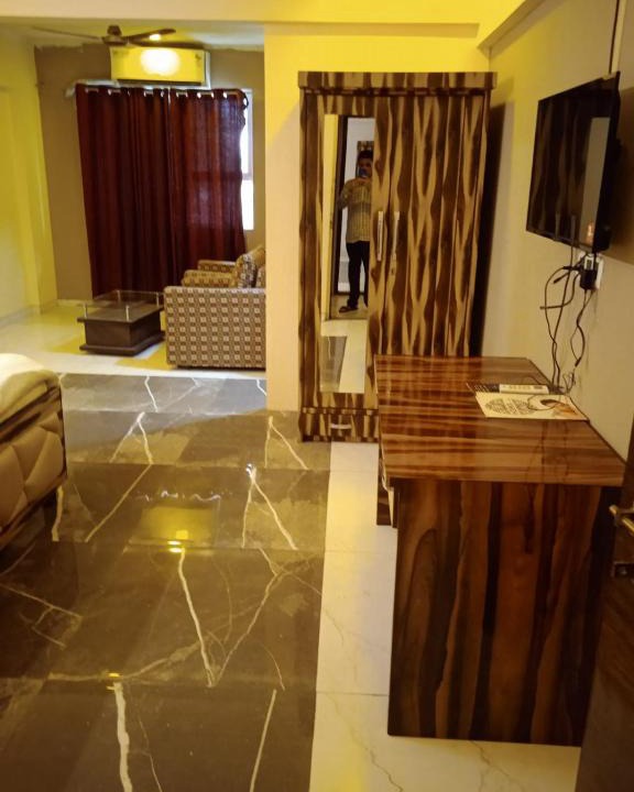 New Panvel East Hotel | The Star