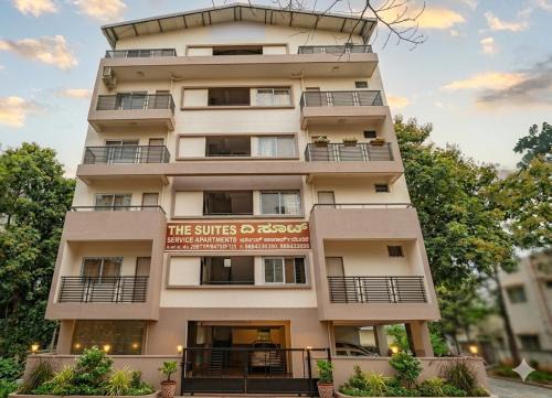 Bommasandra Hotel | The Suites