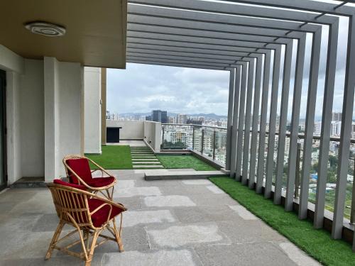 Balewadi Apartment | The Ten - Cozy 3bhk in Baner
