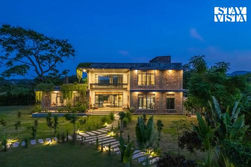 Gogunda Villa | The Tilah by StayVista - 4BHK Villa with Private Pool & Workstation