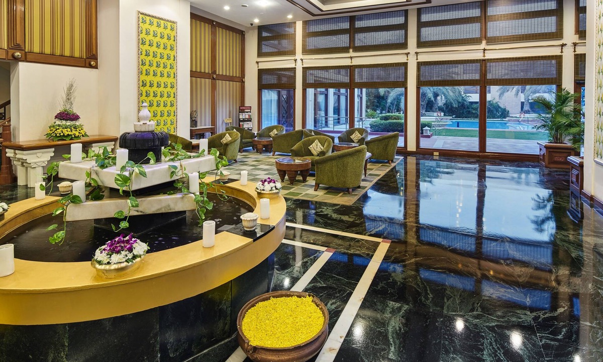 Ahmedabad Hotel | The Ummed Ahmedabad Airport