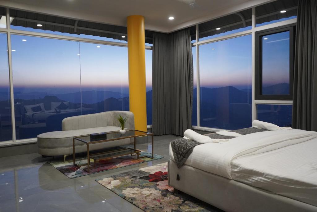 Kaul Hotel | The Uptown Kingdom Luxury Homestay Near By Mukteshwar Temple