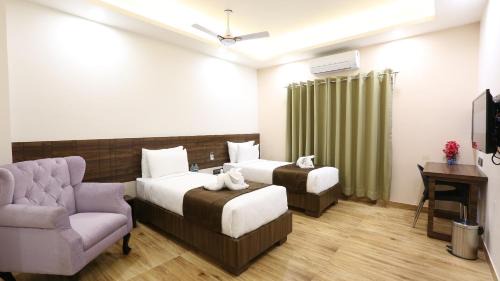 Bagalakunte Hotel | The Ventura Grand Hotel