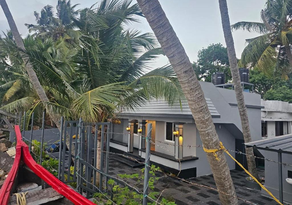 Kumbalam Villa | The westend -A Home by the Sea