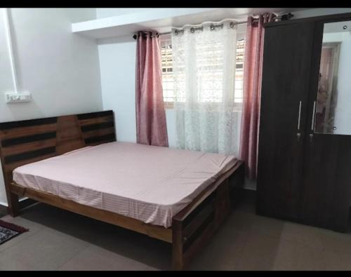 Kakabe House | The Whispering Woods Homestay, Murnad