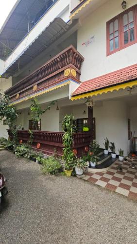 Kumily House | ThekkadyPknhomes