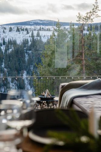 Marisel Ski Chalet | TheNest