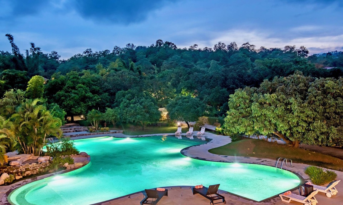 Dhikuli Hotel | Tiger Camp Resort River Access