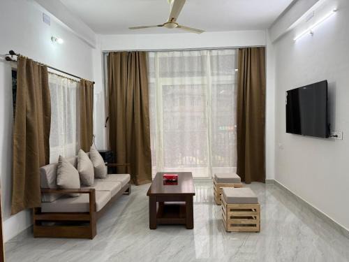 Jaigaon Apartment | Tinhenric's Modern 3BHK Near Bhutan Gate