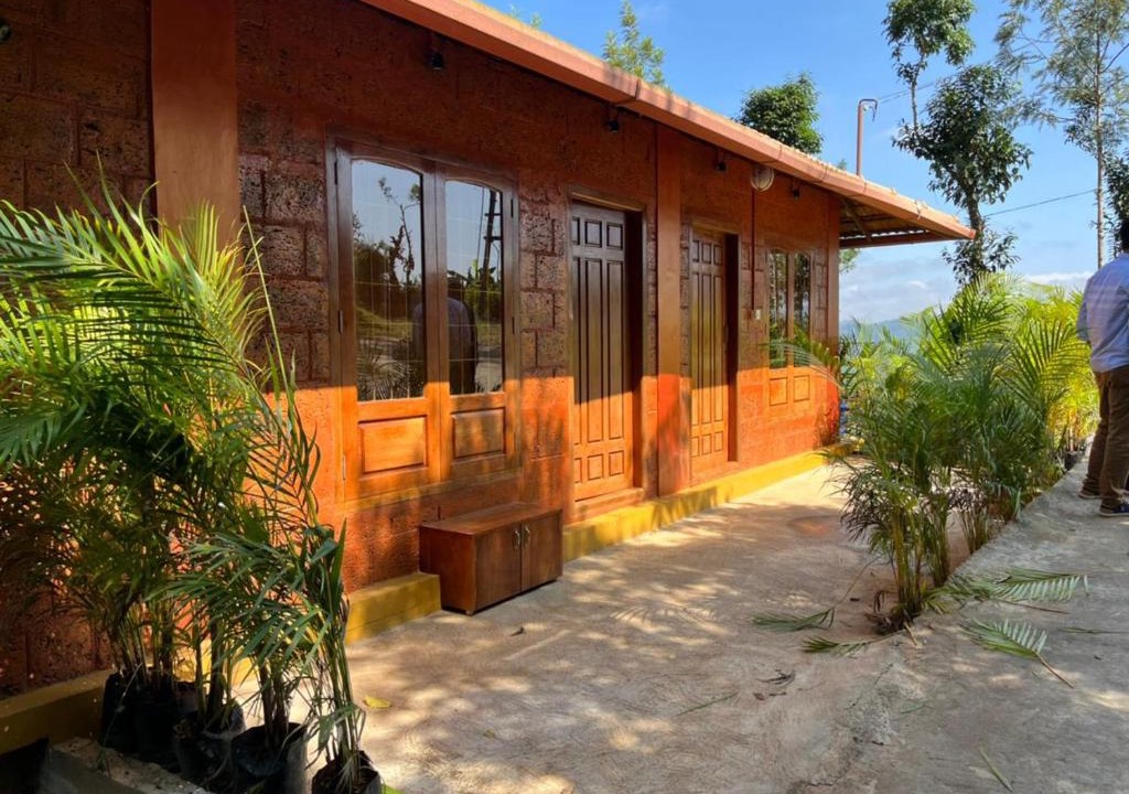 Somvarpet Ski Chalet | Tinyhouse - Hidden Valley Coorg