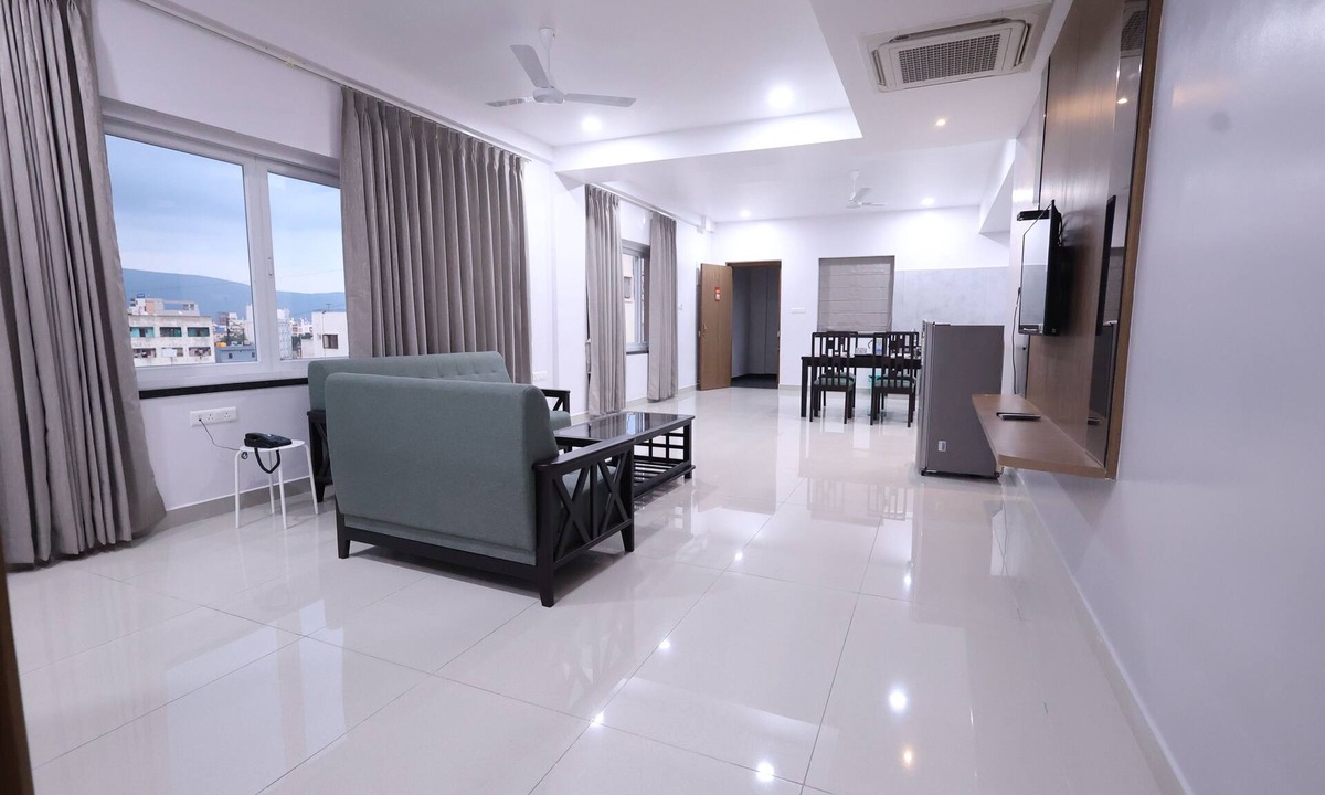 Tirupati Hotel | Tirupati Prime Homestay