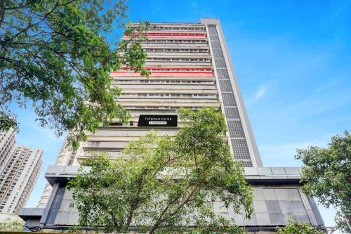 Jogeshwari West Hotel | Townhouse Bombay Exhibition Centre Goregaon