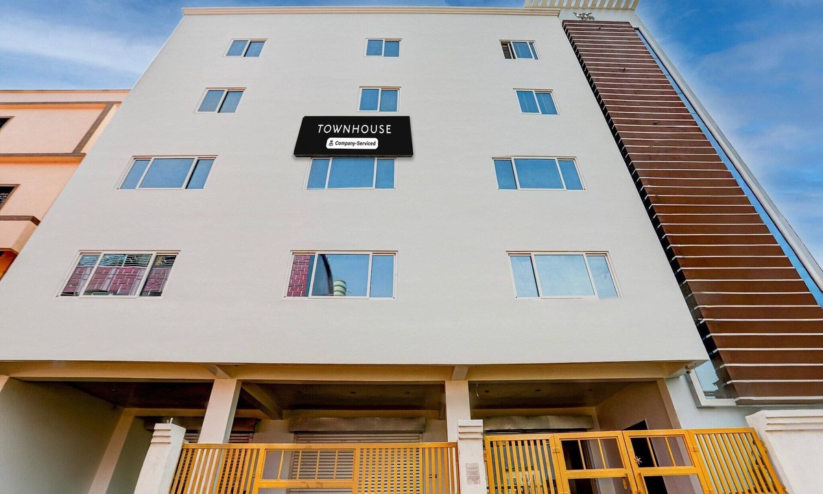 Bhubaneshwar House | Townhouse Puri Bypass Crossway