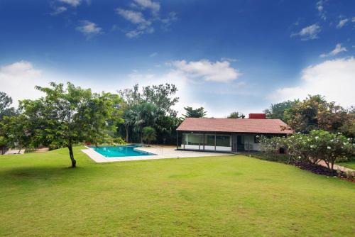 Agara Villa | Tranquil Woods - 6BR Villa with Private Pool & Lawn near Bangalore