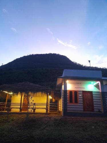Periyur House | Tree Lines Farm Stay