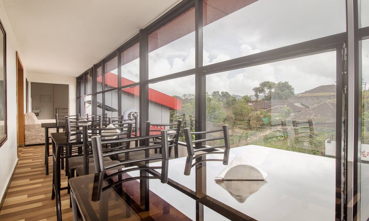Stuart Hill Hotel | Treebo Elite Plaza, 700 Mtrs From Madikeri Fort