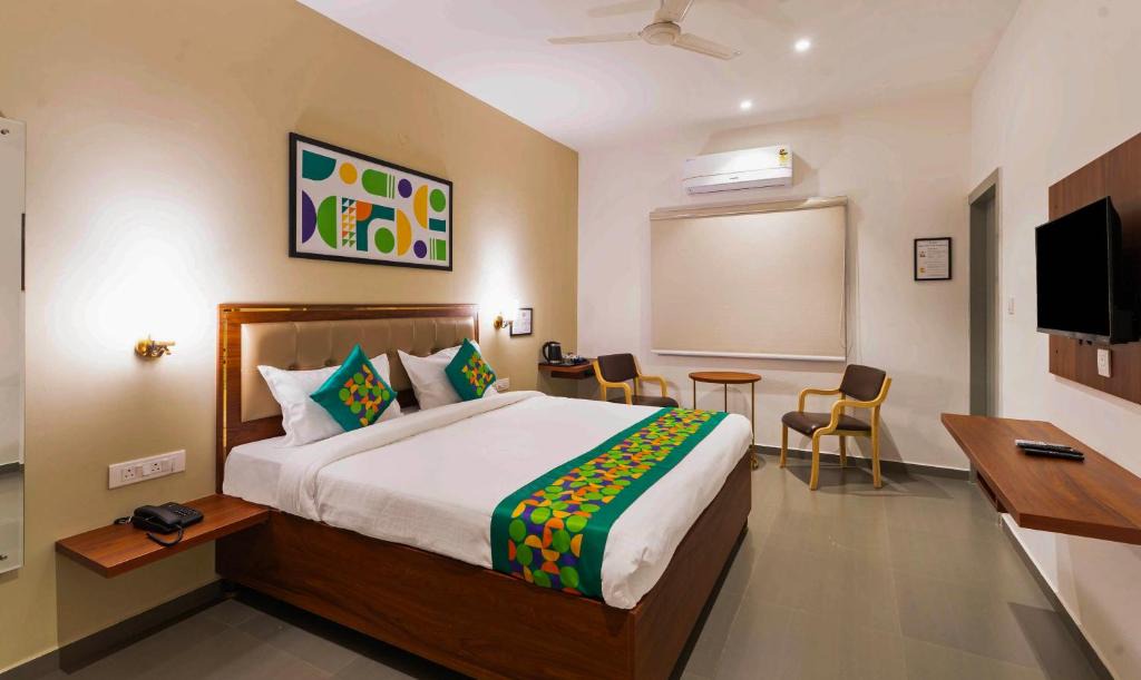 Vijayanagar 1st Stage Hotel | Treebo Global Orchid
