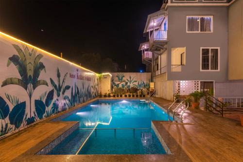 Mahabaleshwar Hotel | Treebo Kuber Palace with Swimming Pool