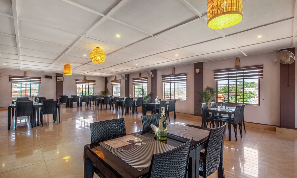 Stuart Hill Hotel | Treebo New Redfern, Madikeri