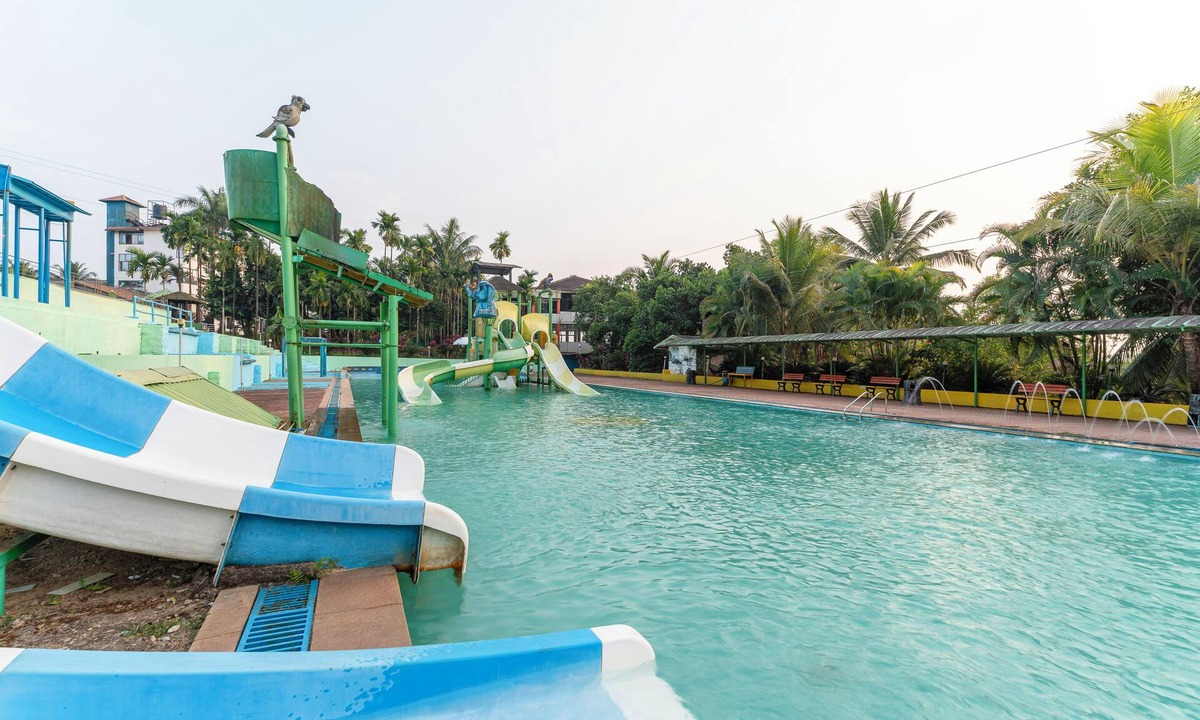 Basrur Hotel | Treebo Pratham Inn Water Park Resort with Swimming Pool