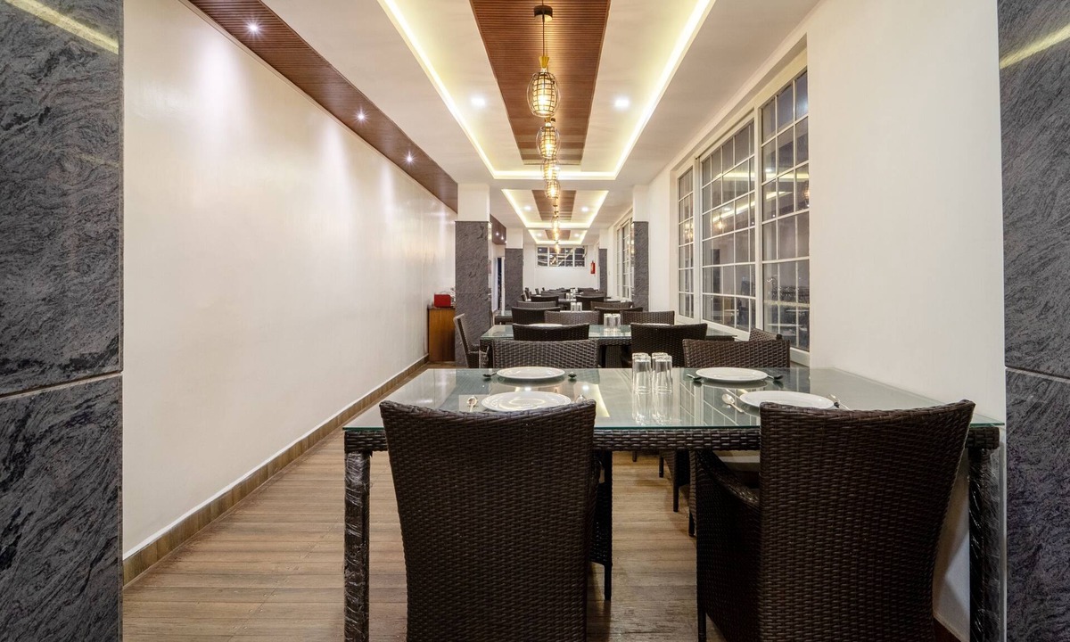 Kandal Hotel | Treebo Skydale Premium Suites, 1500 Mtrs From Ooty Lake