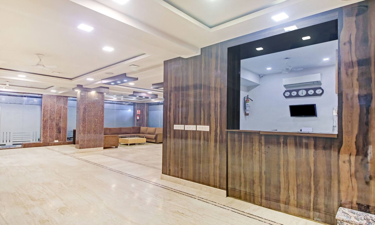 Sector 1 Hotel | Treebo Sreema Saltlake Near City Centre Mall