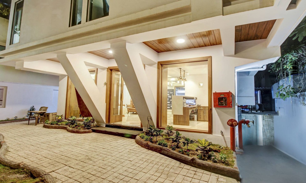 Nagpur Hotel | Treebo The Pavilion, Railway Station