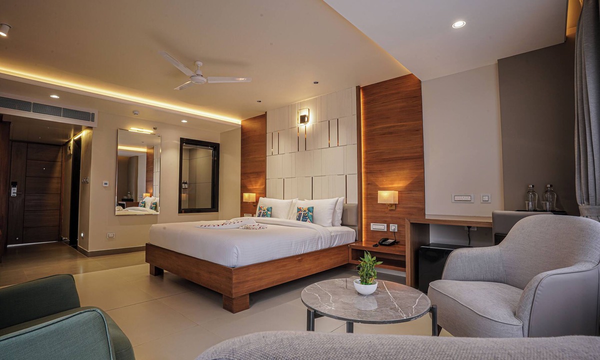 Belagavi Hotel | TreeHouse Kambers