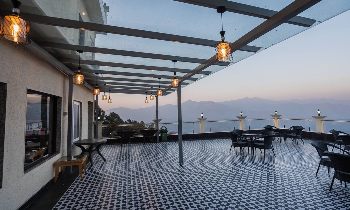 Library Road Hotel | Trideus Chandseena Valley Resort