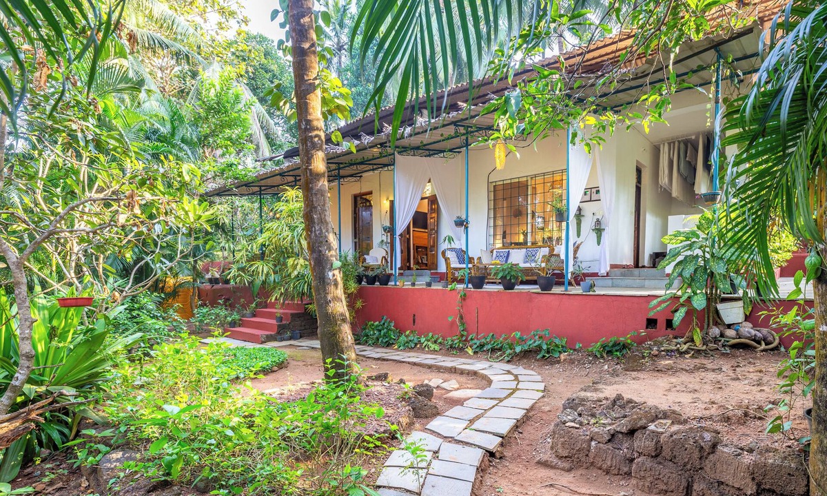 Canacona Villa | Tropical Garden Villa by Palolem/10 min from the beach! A Home Away from Home