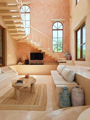 Doddaballapur Bed & Breakfast | Tuscan Breeze, Nandi Hills