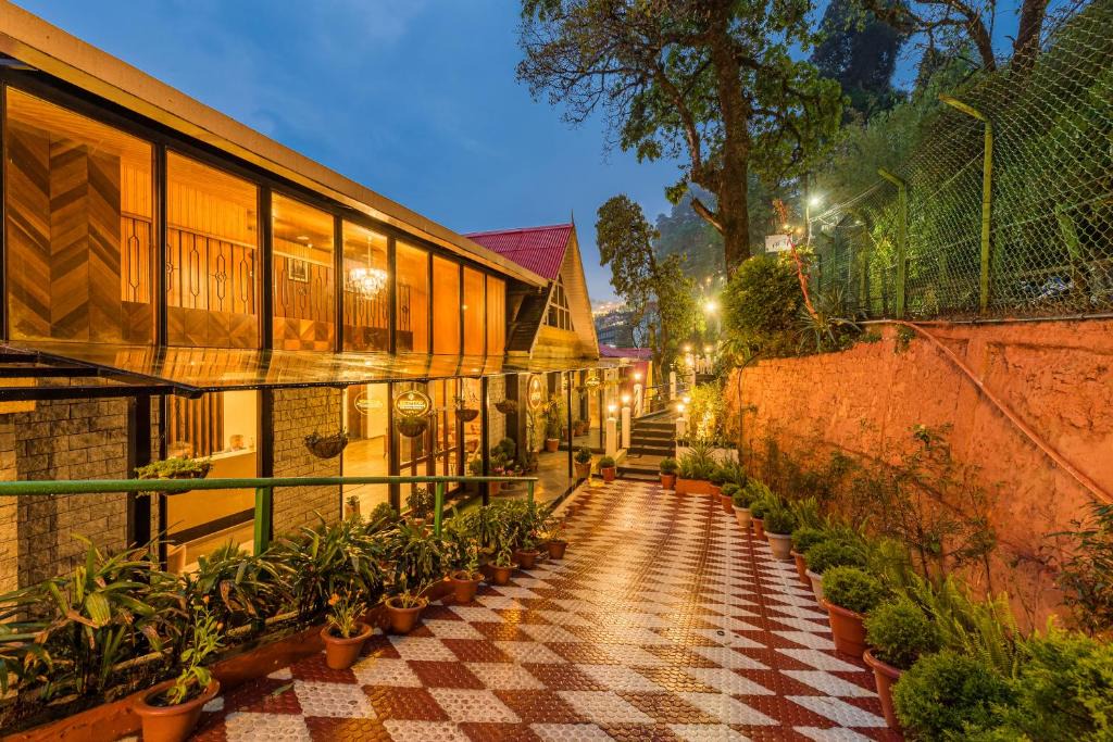 Darjeeling Hotel | Udaan Nirvana Resort, Darjeeling