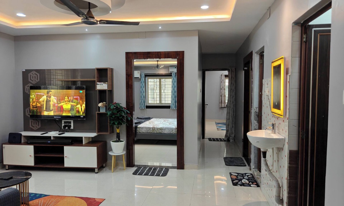 Bhubaneshwar House | vêlóùrá 3bhk luxury house (A unit of Gobinda Niwas)