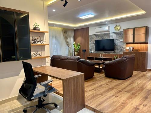 Kunnamkulam House | V R Homestay-Premium AC Stay Near Guruvayur