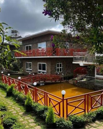 Vagamon House | Vaga Copper Castle