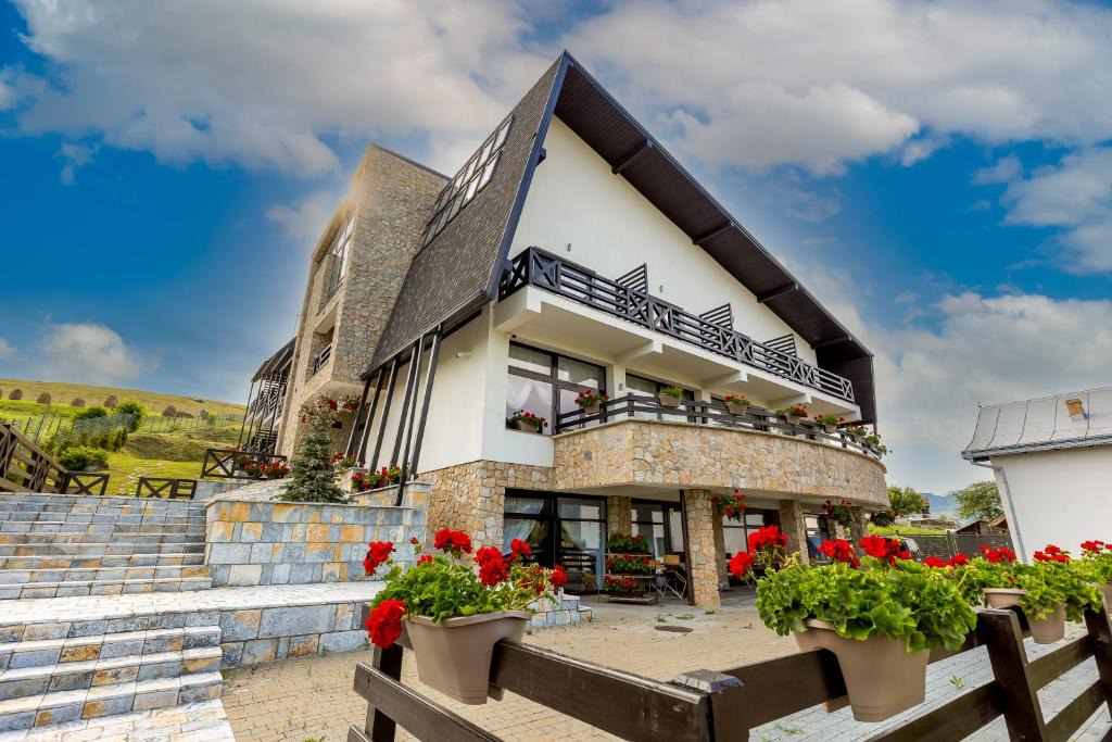 Manastirea Humorului Hotel | Vale Humor Residence