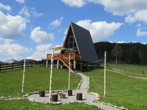 Bicaz-Chei Ski Chalet | Valley Vista Retreat