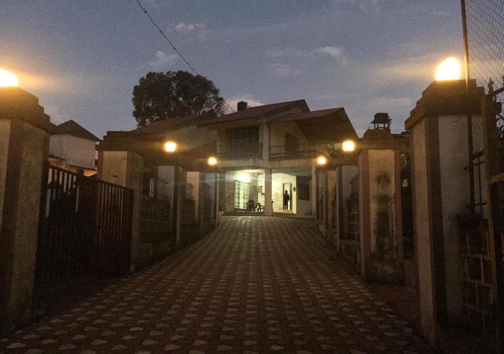Panchgani House | Vamoose AS Villa